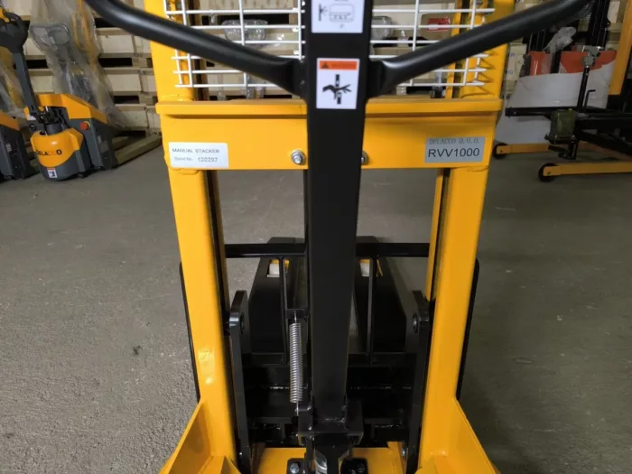 Ručni visokopodizni viljuškar 1000kg 1600mm slika 2